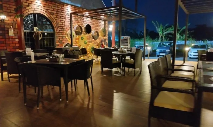 The Open Box Bar & Restaurant